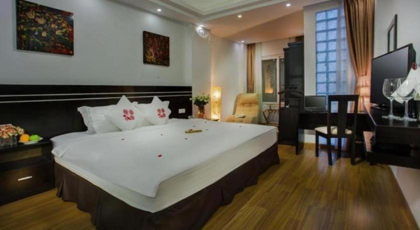 Hotel Des Arts - The Noble Hanoi Exterior photo